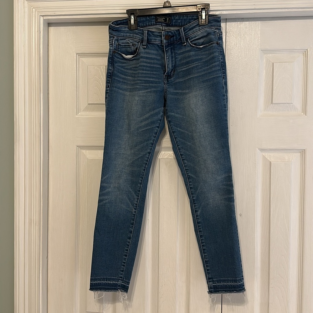 Abercrombie and fitch Harper Ankle Jeans 26